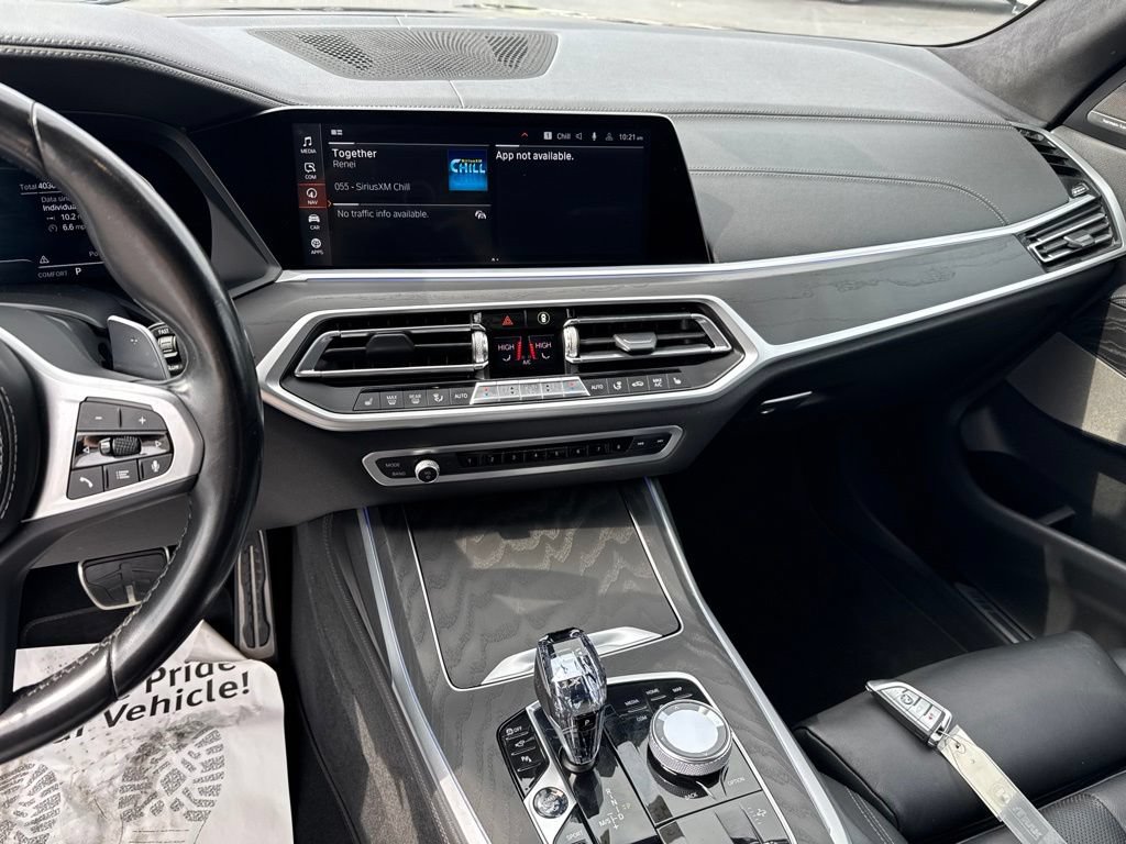 Used 2022 BMW X7 xDrive40i w/ M Sport Package AWD/4WD image 19