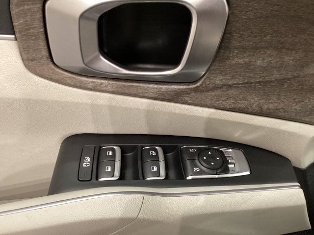 Used 2023 Kia Sorento EX FWD image 29