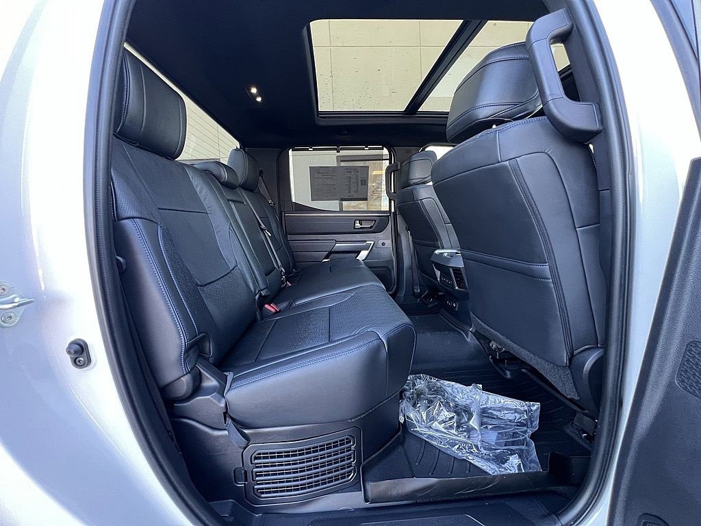 Used 2024 Toyota Tundra Platinum image 25