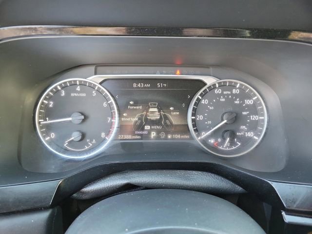 Used 2025 Nissan Pathfinder SV image 32