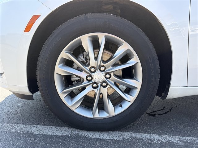 Used 2022 Buick Enclave Avenir w/ Trailering Package, 5000 lbs. AWD/4WD image 10