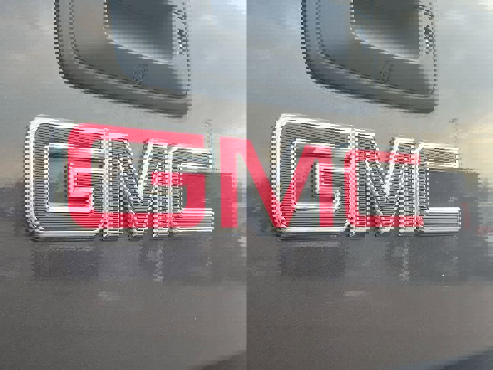 Used 2015 GMC Sierra 1500 SLT image 12