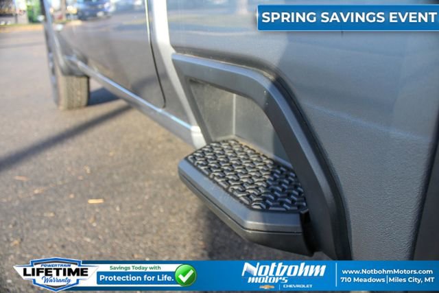 Used 2024 GMC Sierra 3500 AT4 w/ AT4 Preferred Package image 13