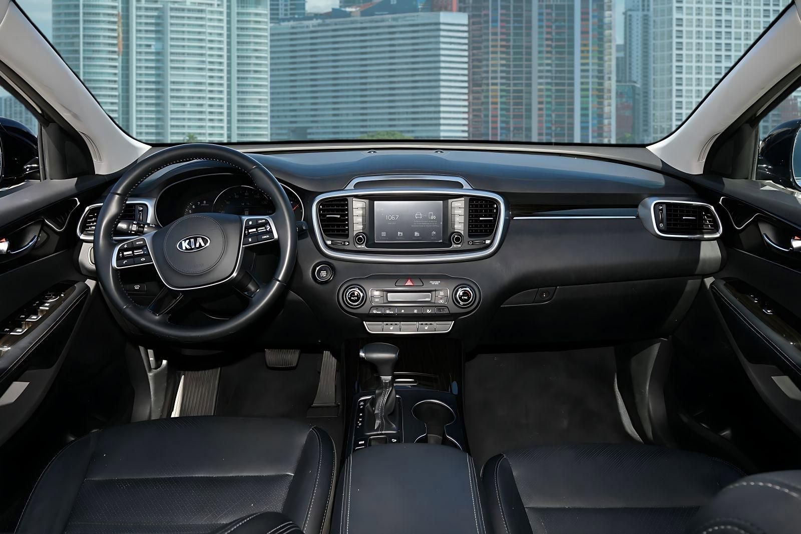 Used 2020 Kia Sorento EX FWD image 19