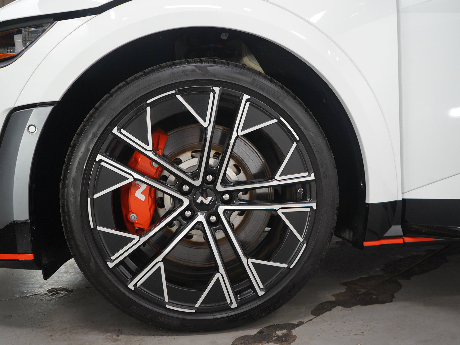 Certified 2025 Hyundai Ioniq 5 N AWD/4WD image 28