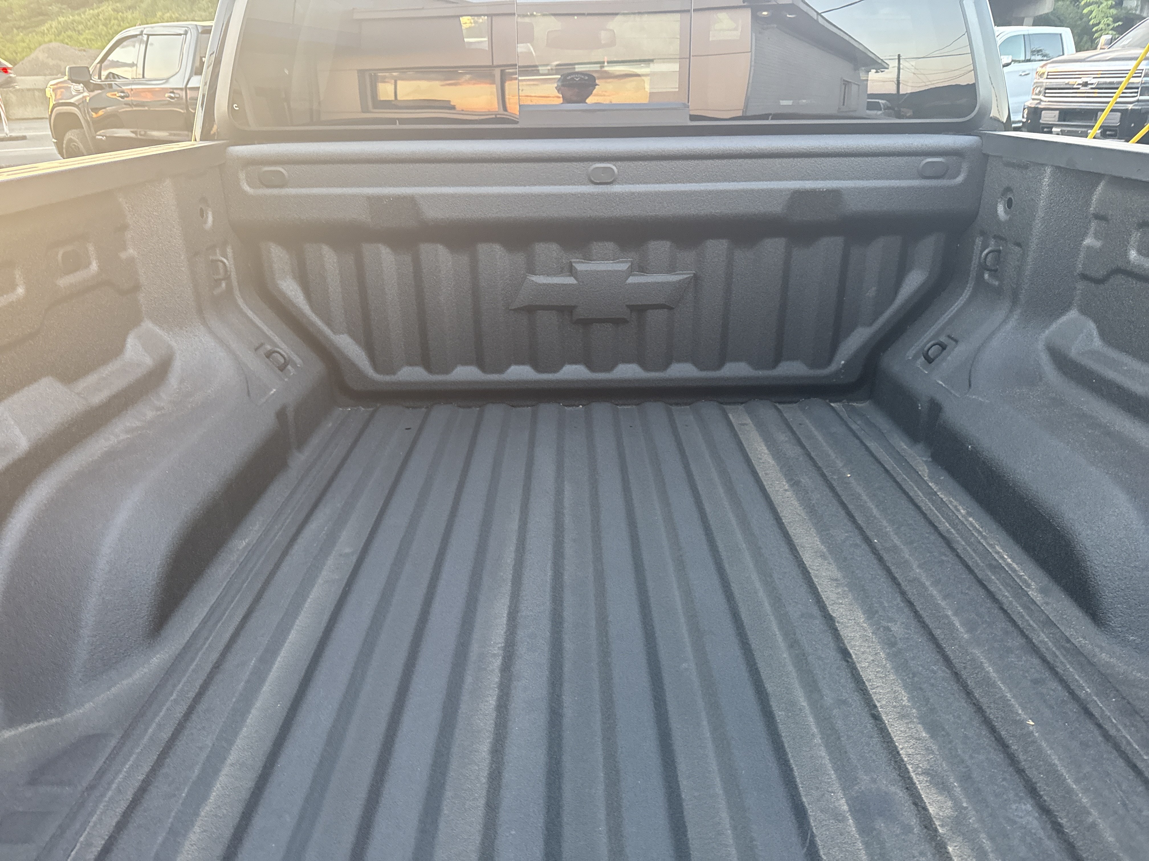 Used 2026 Chevrolet Colorado LT w/ Advanced Trailering Package AWD/4WD image 7