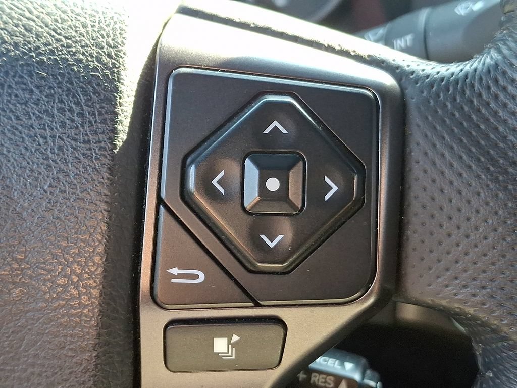 Used 2019 Toyota Tacoma TRD Sport AWD/4WD image 22