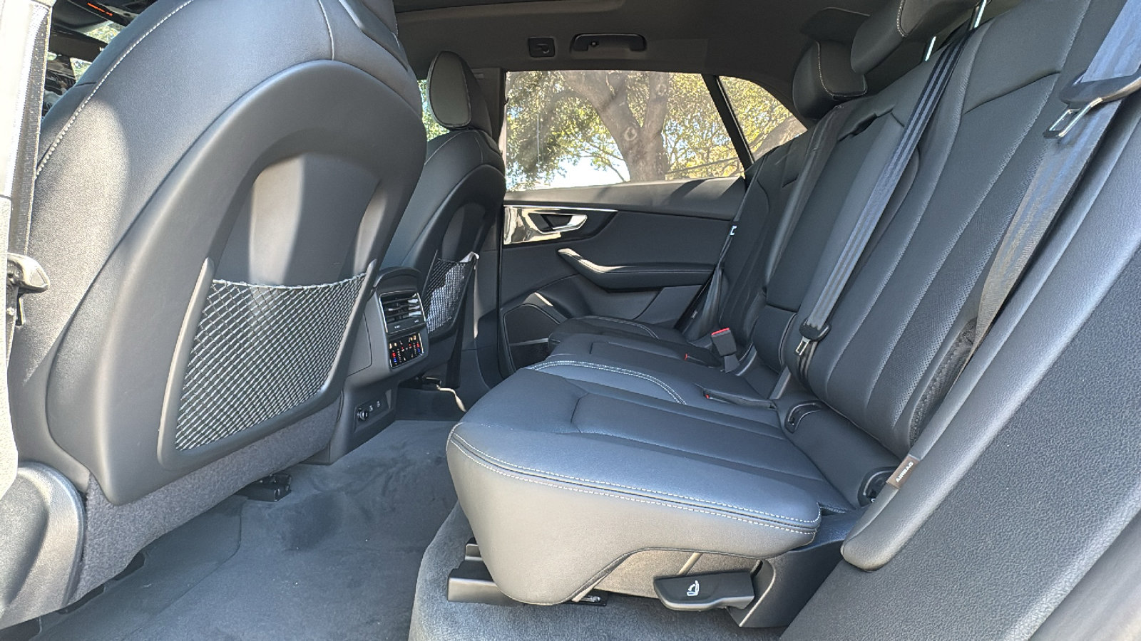 New 2026 Audi Q8 Premium Plus image 15