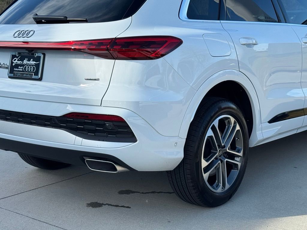 New 2025 Audi Q5 Premium image 15