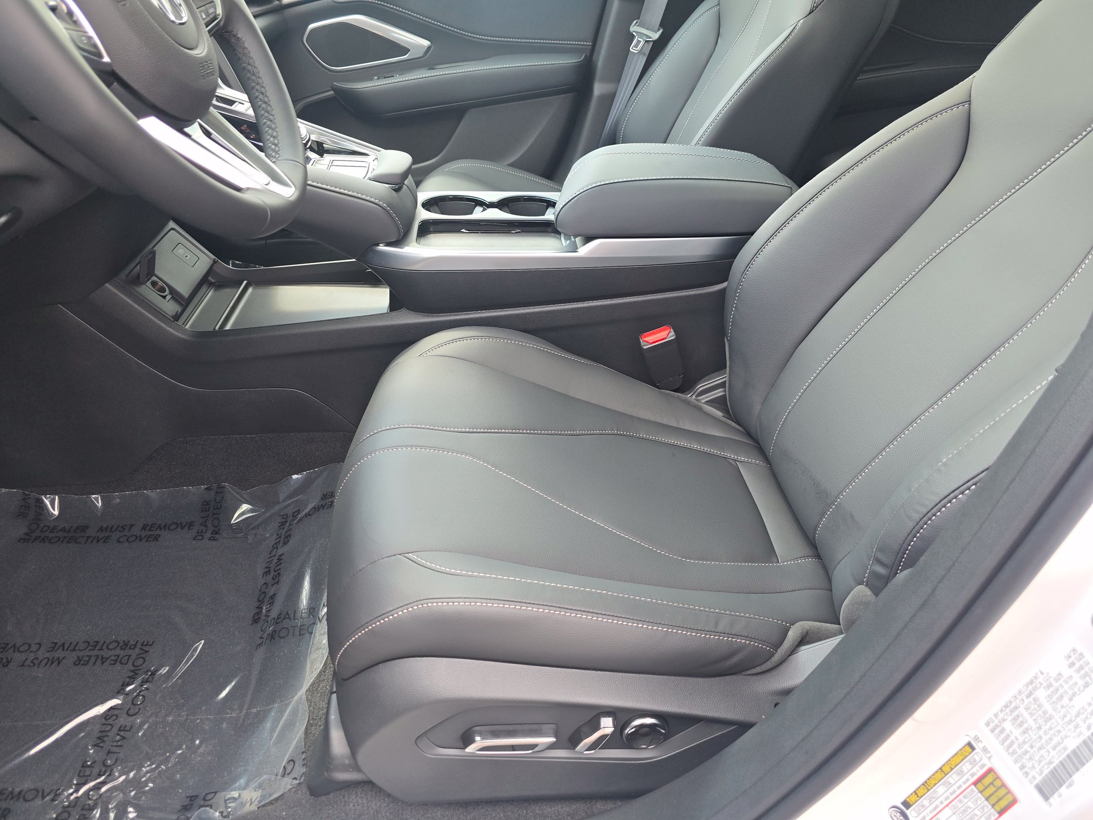 New 2026 Acura RDX SH-AWD image 13