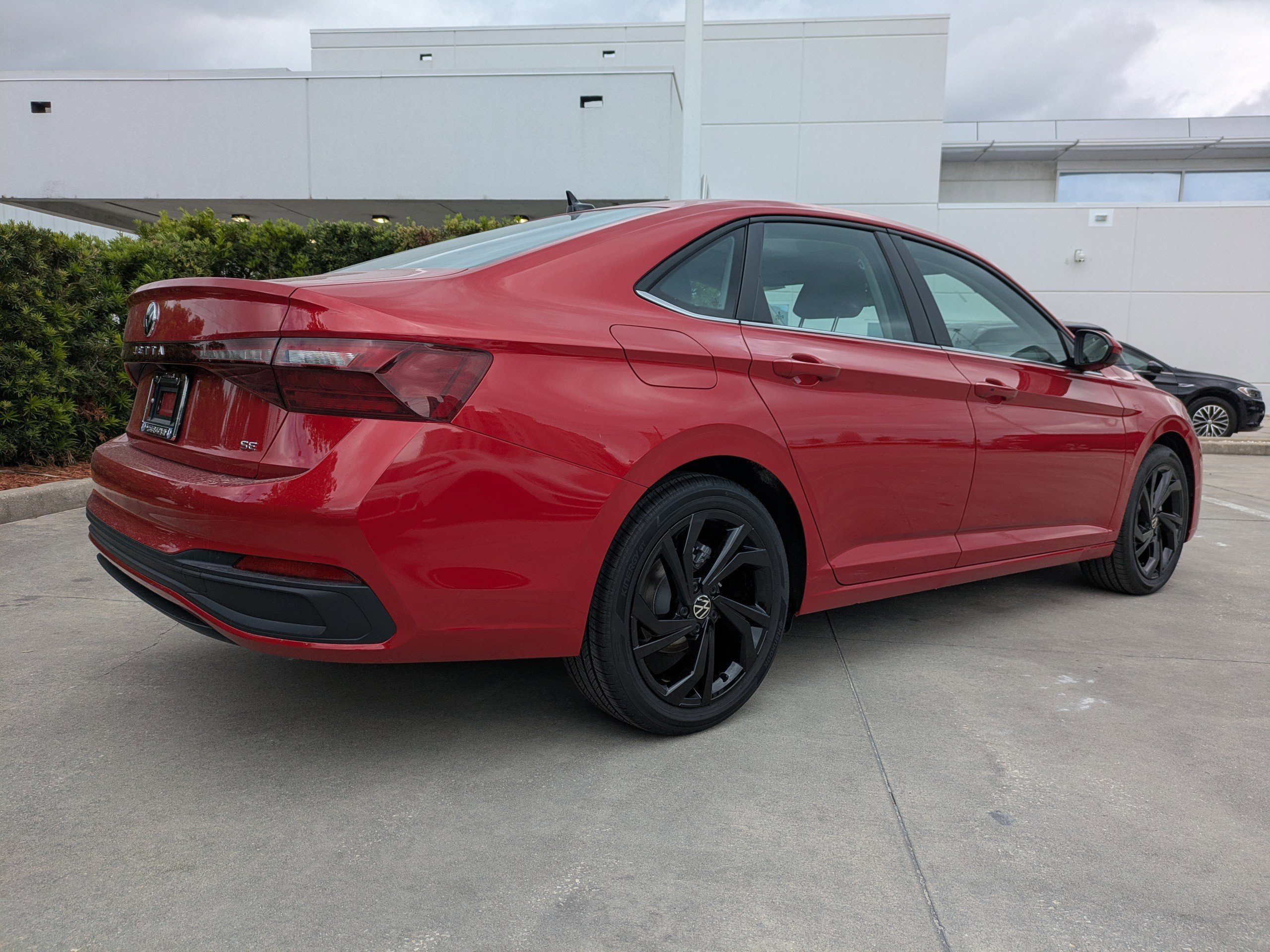 New 2026 Volkswagen Jetta SE FWD image 4