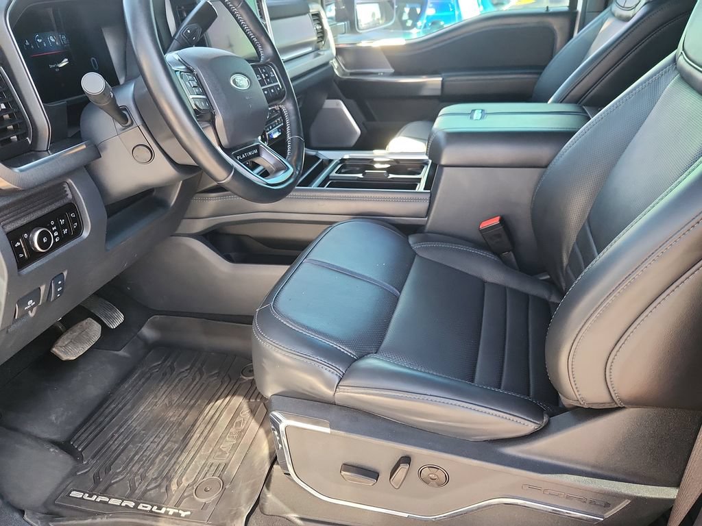 Used 2026 Ford F350 Platinum AWD/4WD image 7