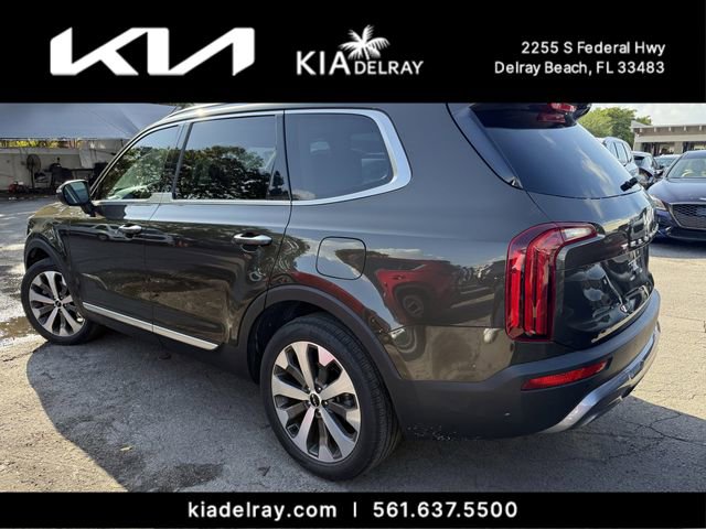 Used 2022 Kia Telluride S image 2