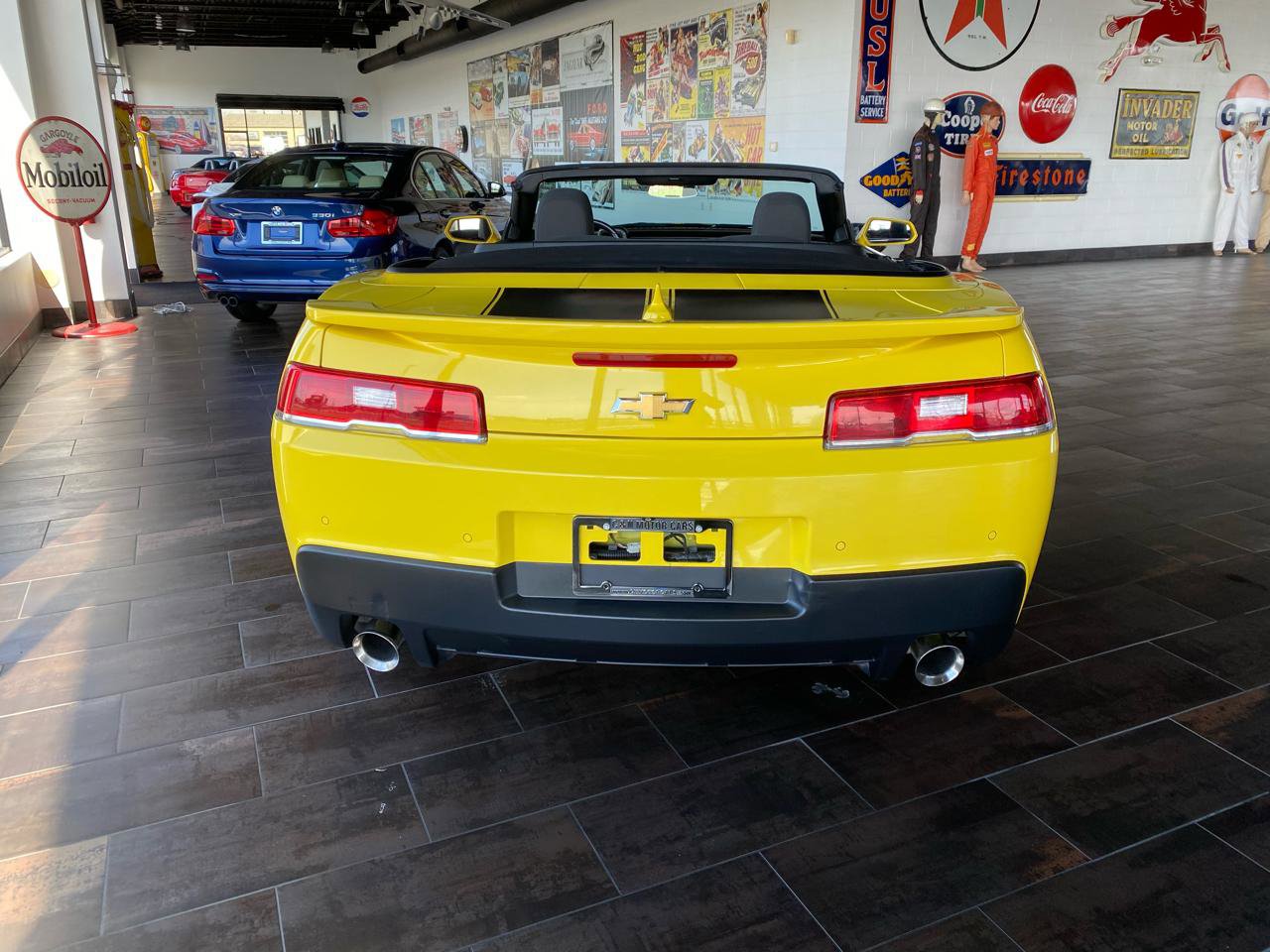 Used 2015 Chevrolet Camaro LT image 7