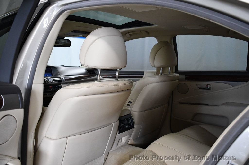 Used 2015 Lexus LS 460 AWD w/ Comfort Package image 19