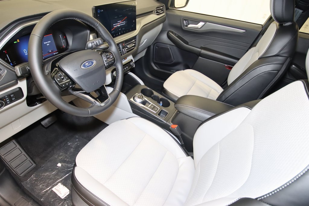Certified 2024 Ford Escape SE image 25