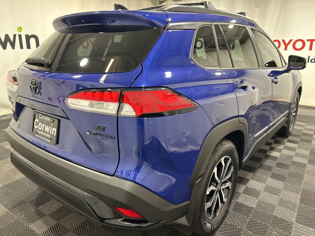 Used 2025 Toyota Corolla Cross AWD Hybrid image 8