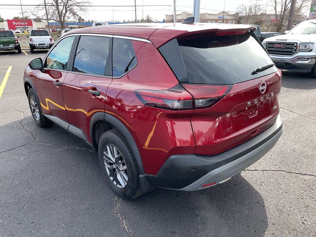 Used 2023 Nissan Rogue S image 7