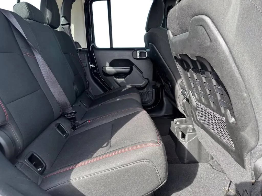 Used 2022 Jeep Gladiator Rubicon w/ Auxiliary Switch Group AWD/4WD image 16