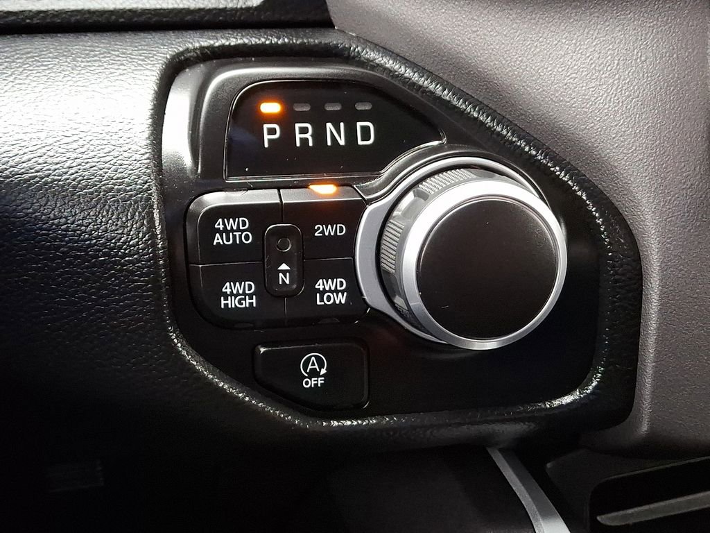 Used 2022 RAM 1500 Big Horn AWD/4WD image 14