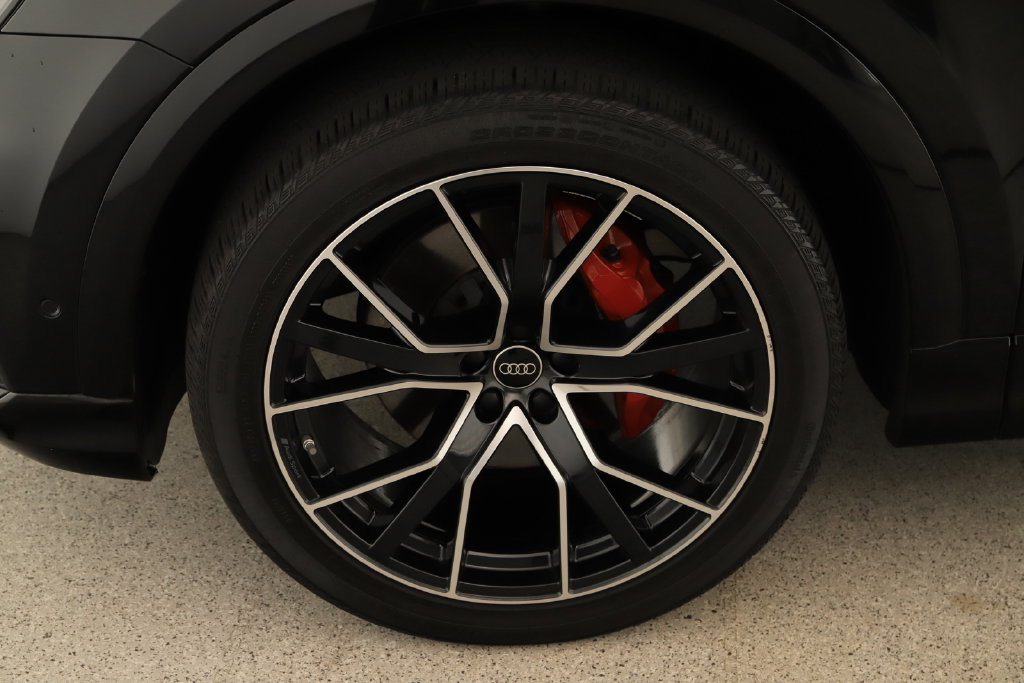 Used 2023 Audi Q8 Premium Plus AWD/4WD image 33