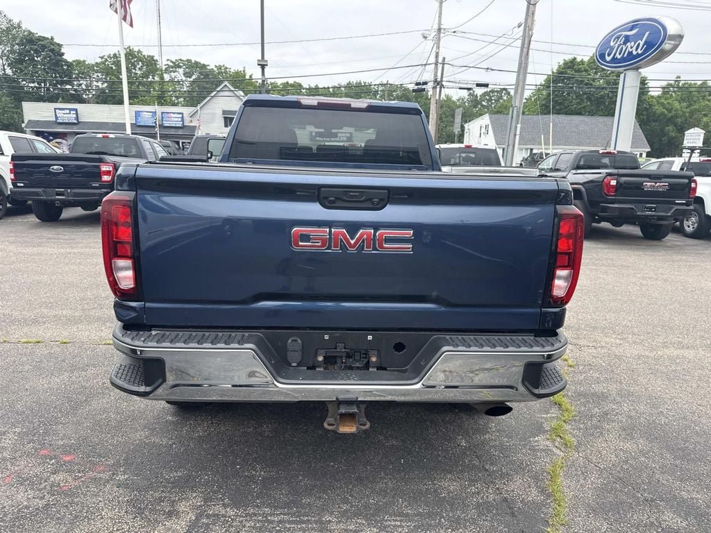 Used 2020 GMC Sierra 2500 SLE w/ SLE Value Package; AWD/4WD image 4