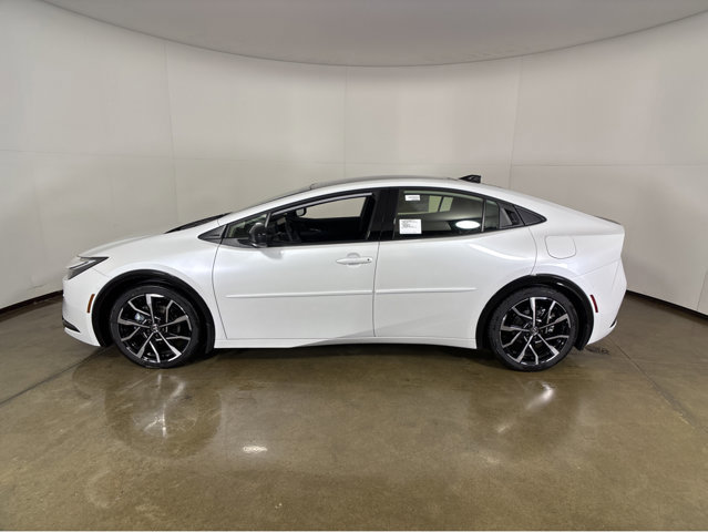 New 2026 Toyota Prius Plug-In Hybrid image 11