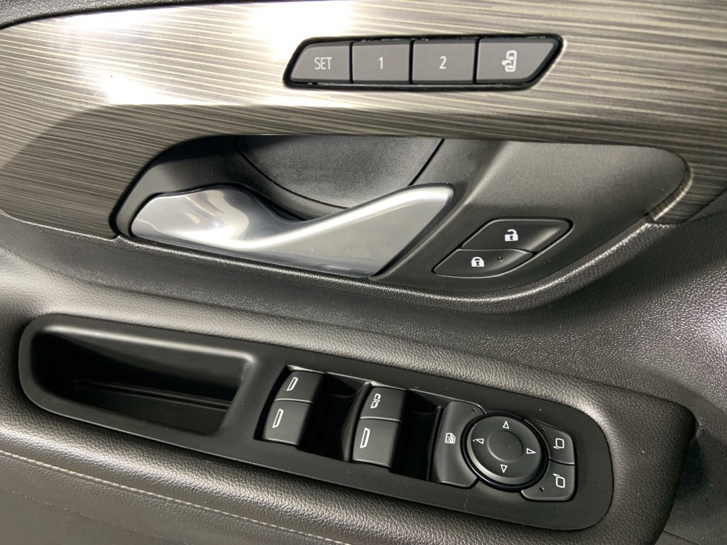 Used 2022 GMC Terrain SLT image 21