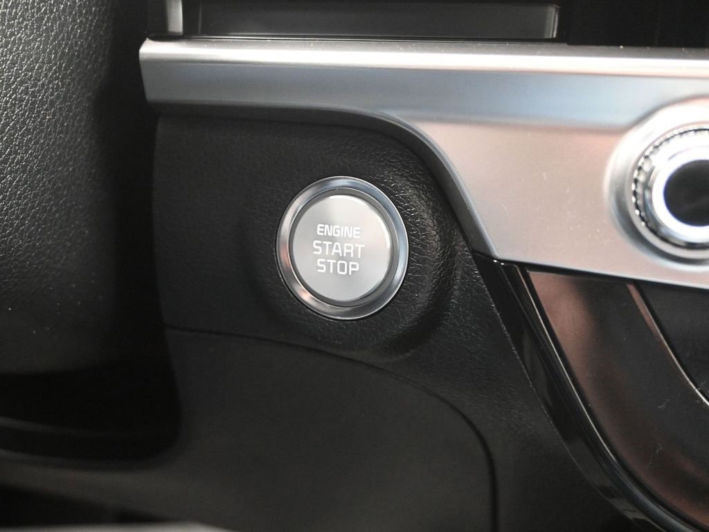 Certified 2025 Kia Telluride EX image 25