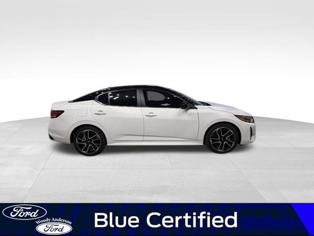 Used 2025 Nissan Sentra SR w/ SR Premium Package FWD image 5