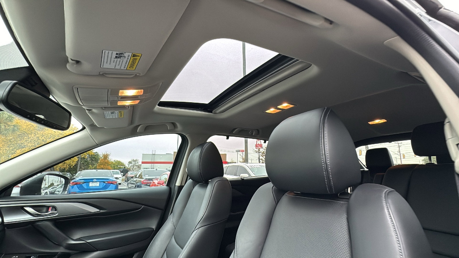 Certified 2022 MAZDA CX-9 Touring w/ Touring Premium Package image 15