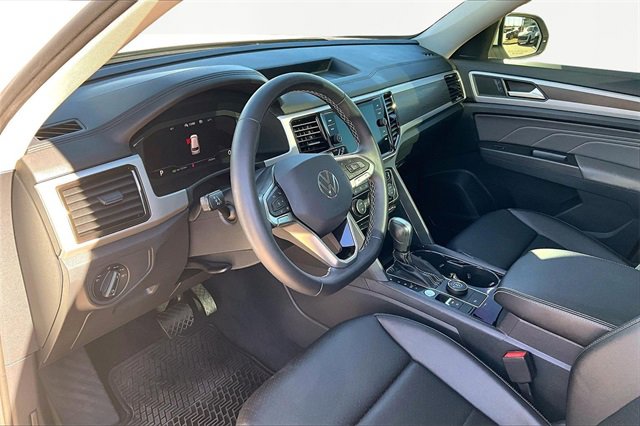 Used 2022 Volkswagen Atlas SE image 13
