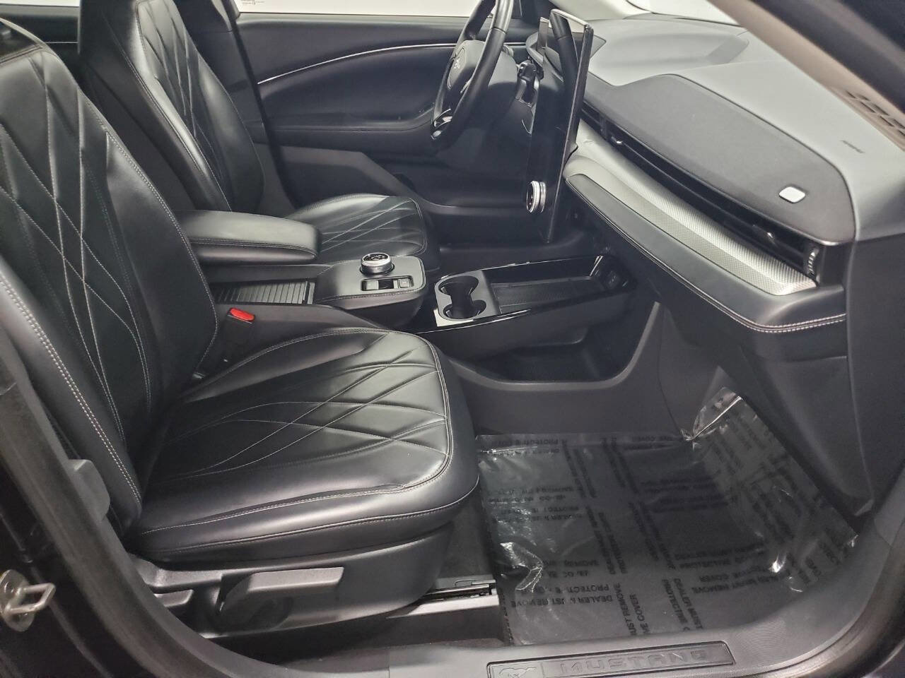 Used 2021 Ford Mustang Mach-E Select w/ Comfort/Appearance Package image 15