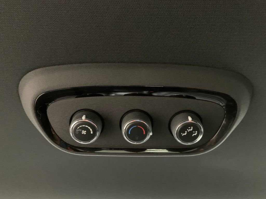 Used 2022 Dodge Durango GT AWD/4WD image 18