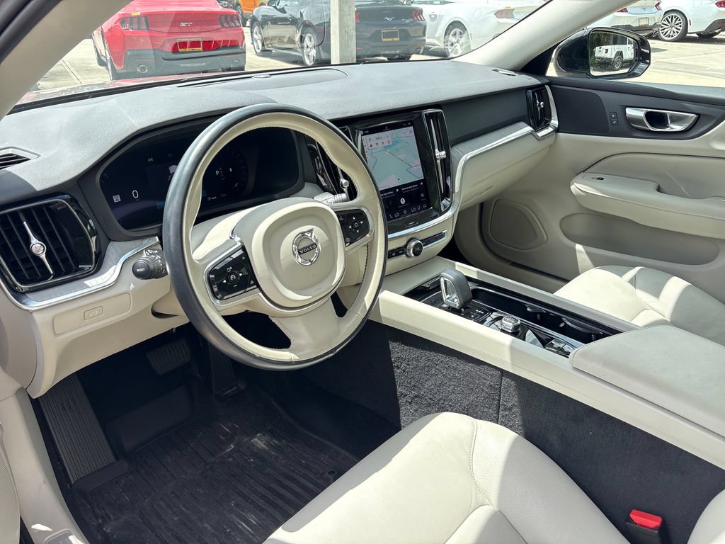 Used 2024 Volvo S60 B5 Plus AWD/4WD image 6