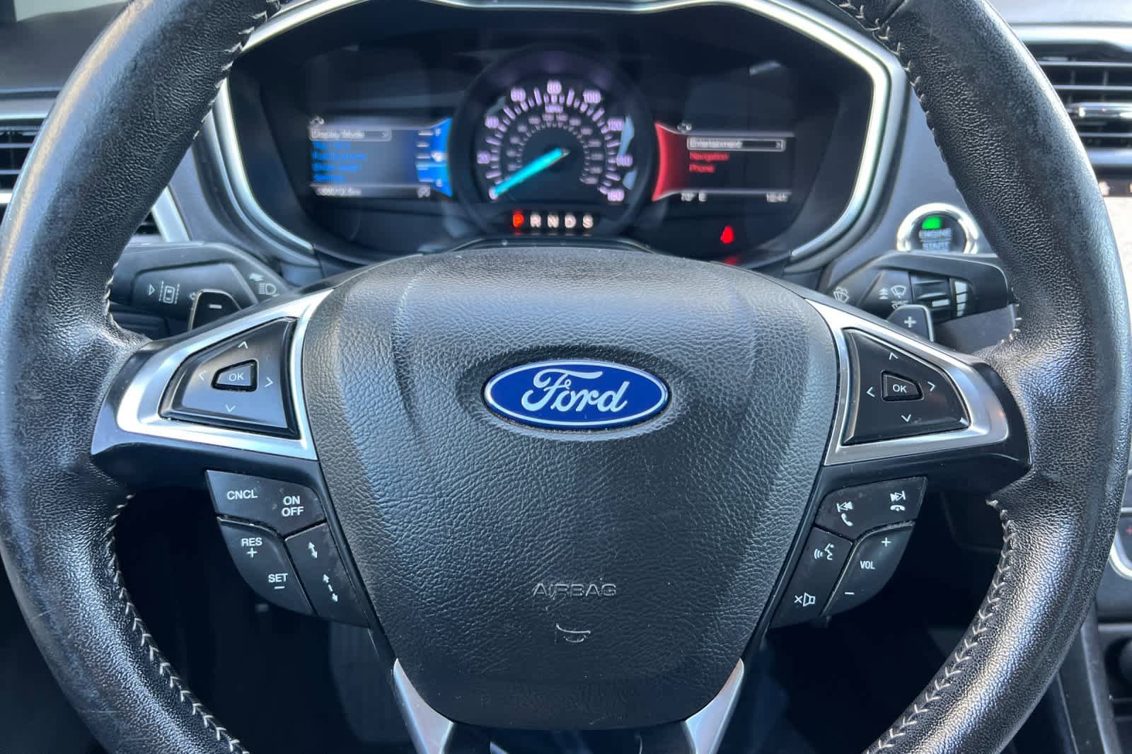 Used 2019 Ford Fusion SE w/ Equipment Group 151A image 25