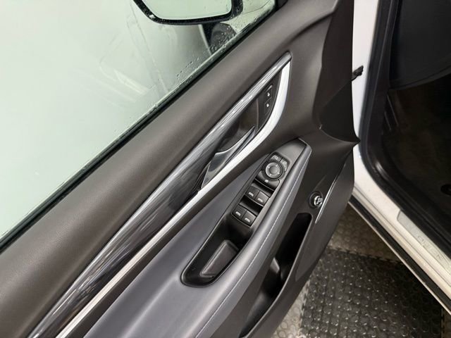 Certified 2024 Buick Enclave Essence w/ Experience Buick Package image 18