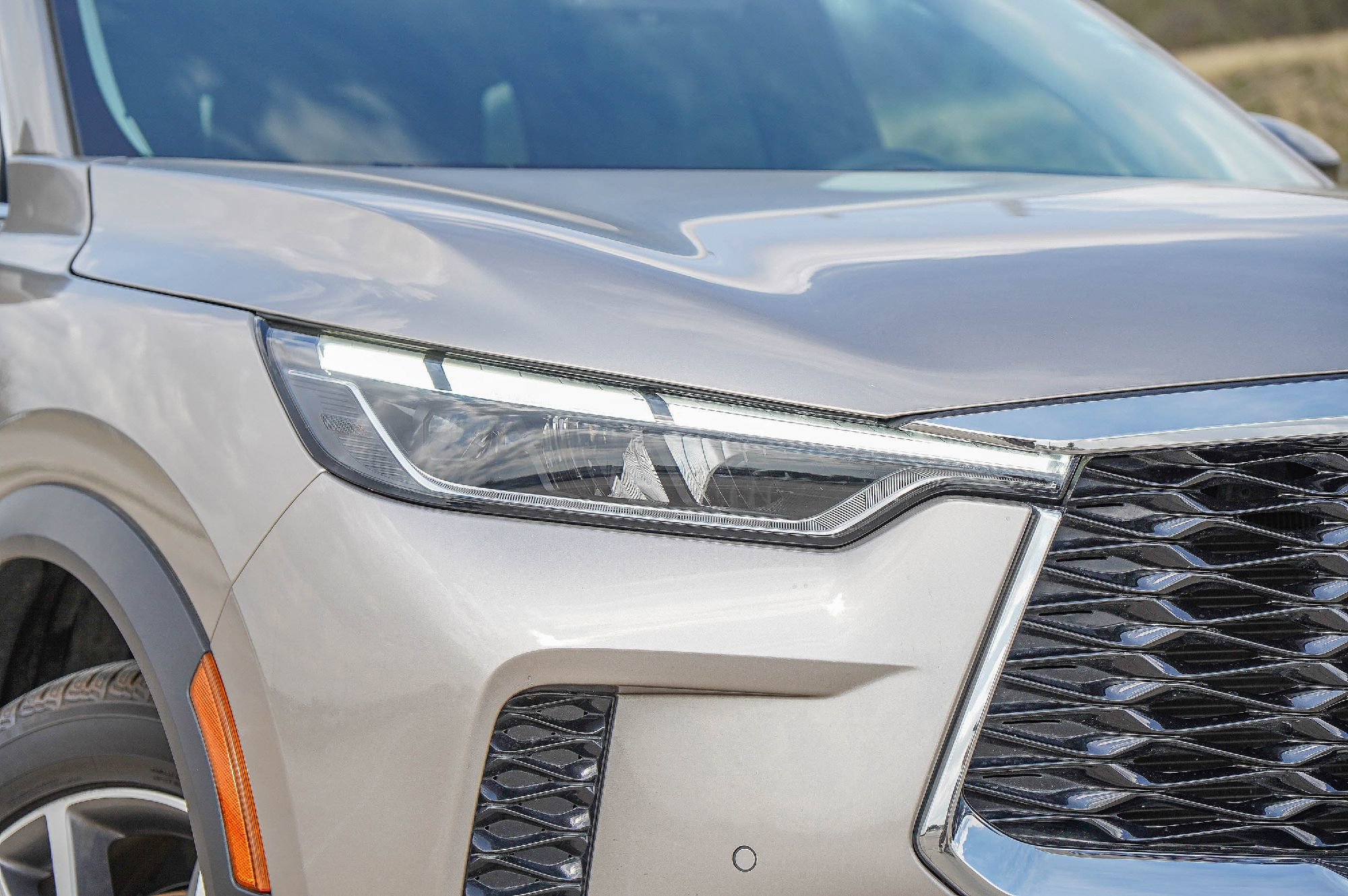 Certified 2023 INFINITI QX60 Luxe w/ Vision Package image 3