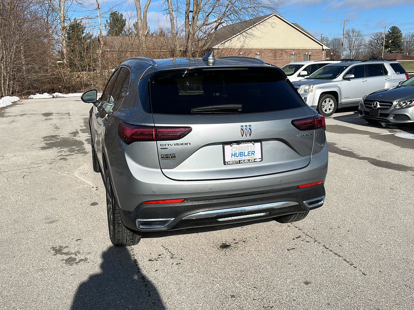 Used 2024 Buick Envision Preferred image 3