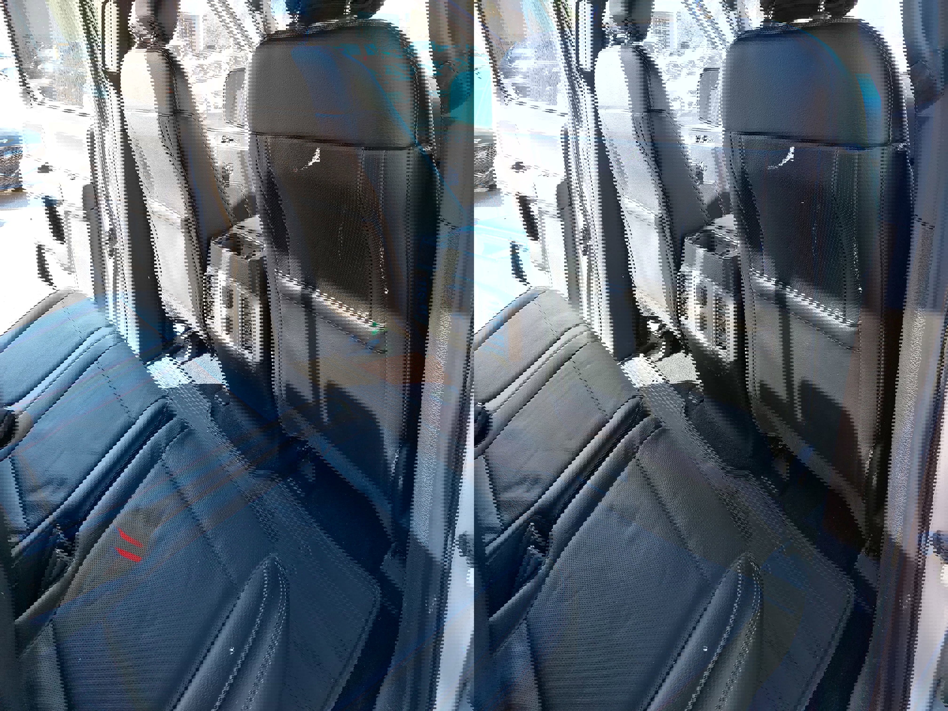 Used 2015 Ford F150 Lariat image 12