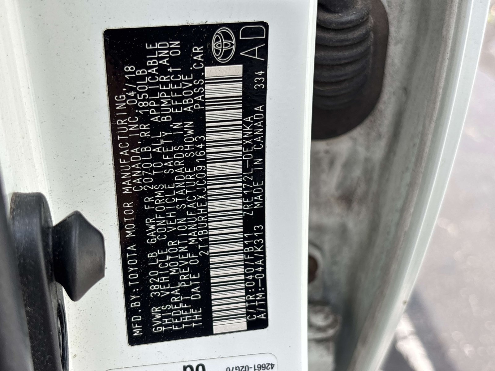 Used 2018 Toyota Corolla LE FWD image 28