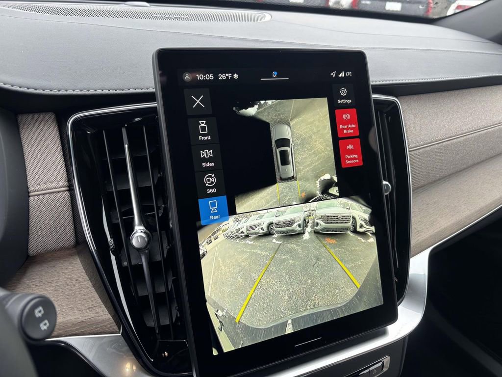 New 2026 Volvo XC90 B5 Plus image 22