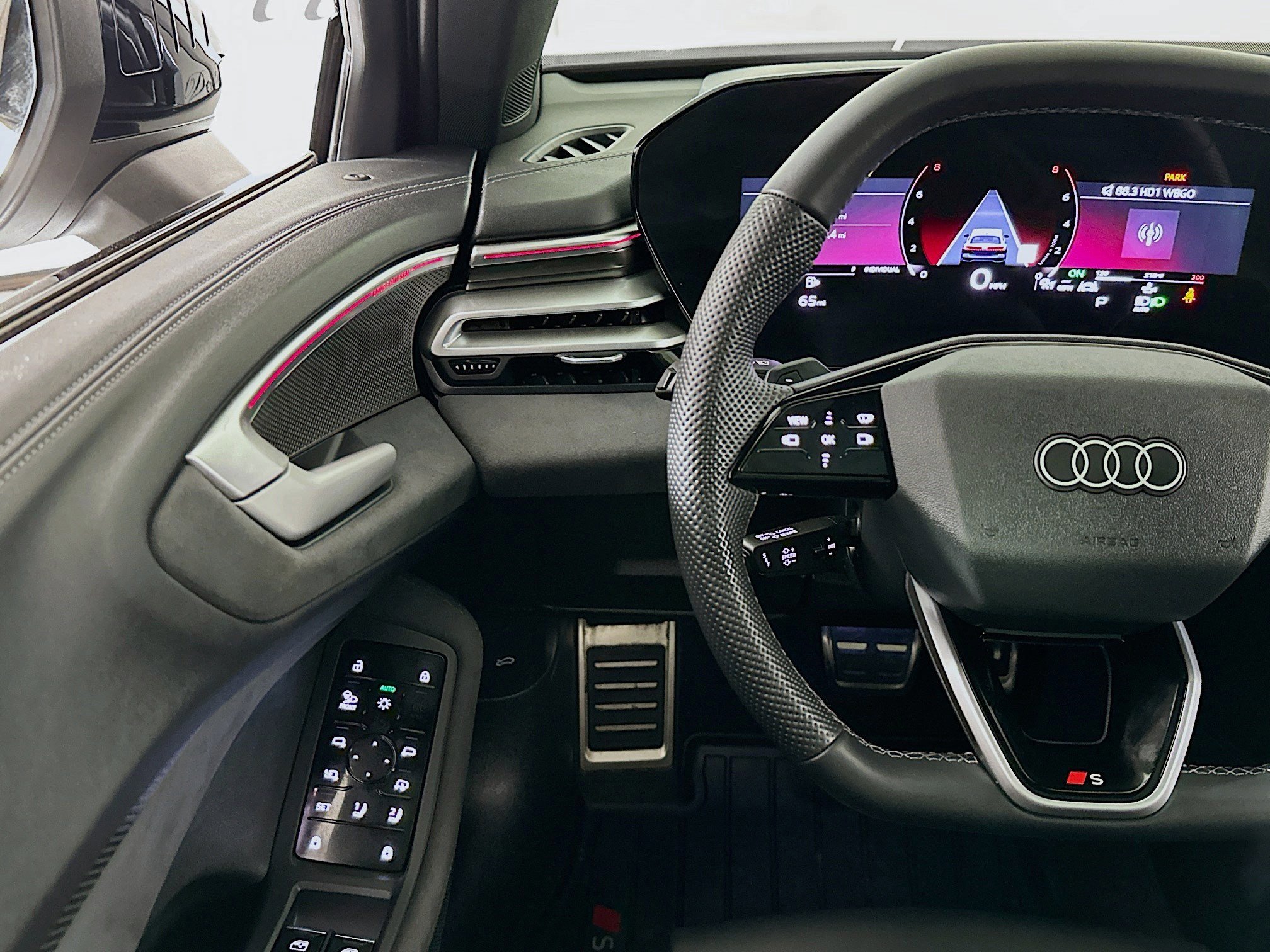 Used 2025 Audi S5 Premium Plus w/ Premium Plus Package AWD/4WD image 10