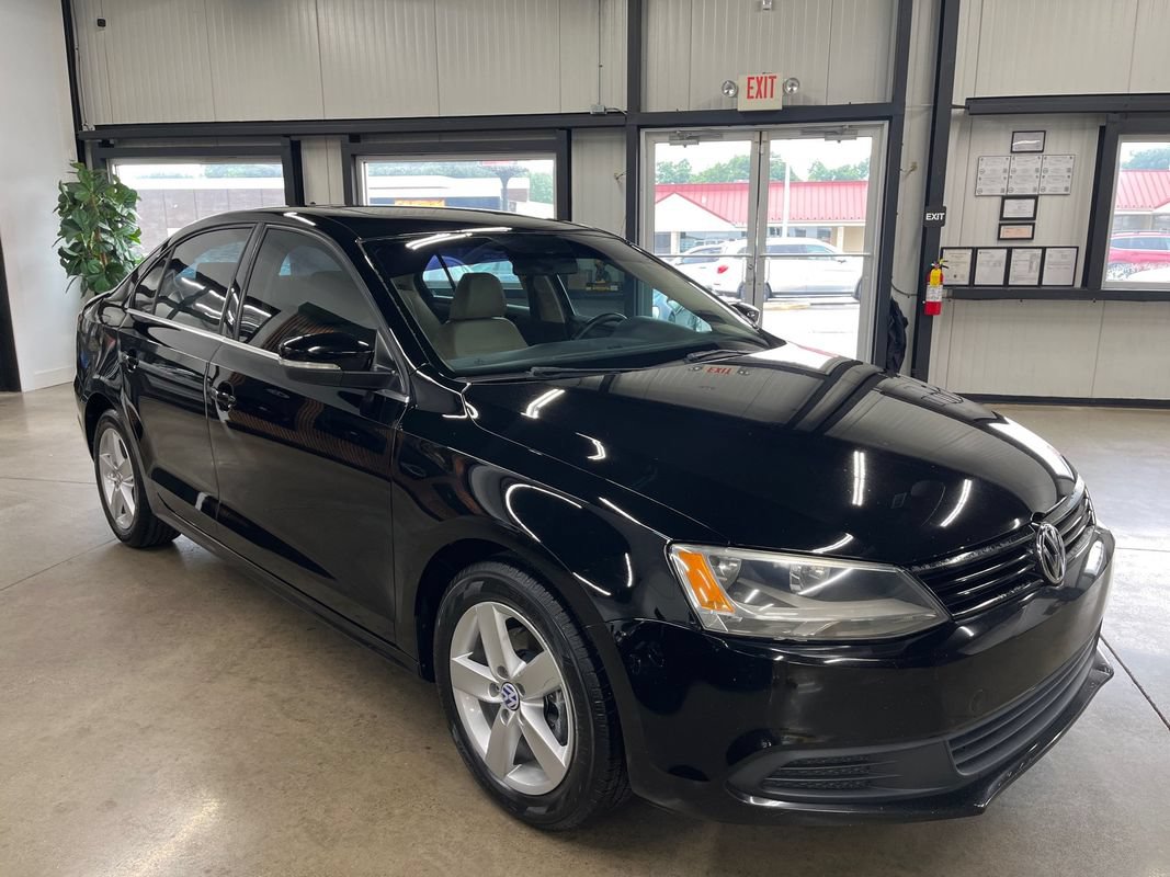 Used 2014 Volkswagen Jetta TDI FWD image 16