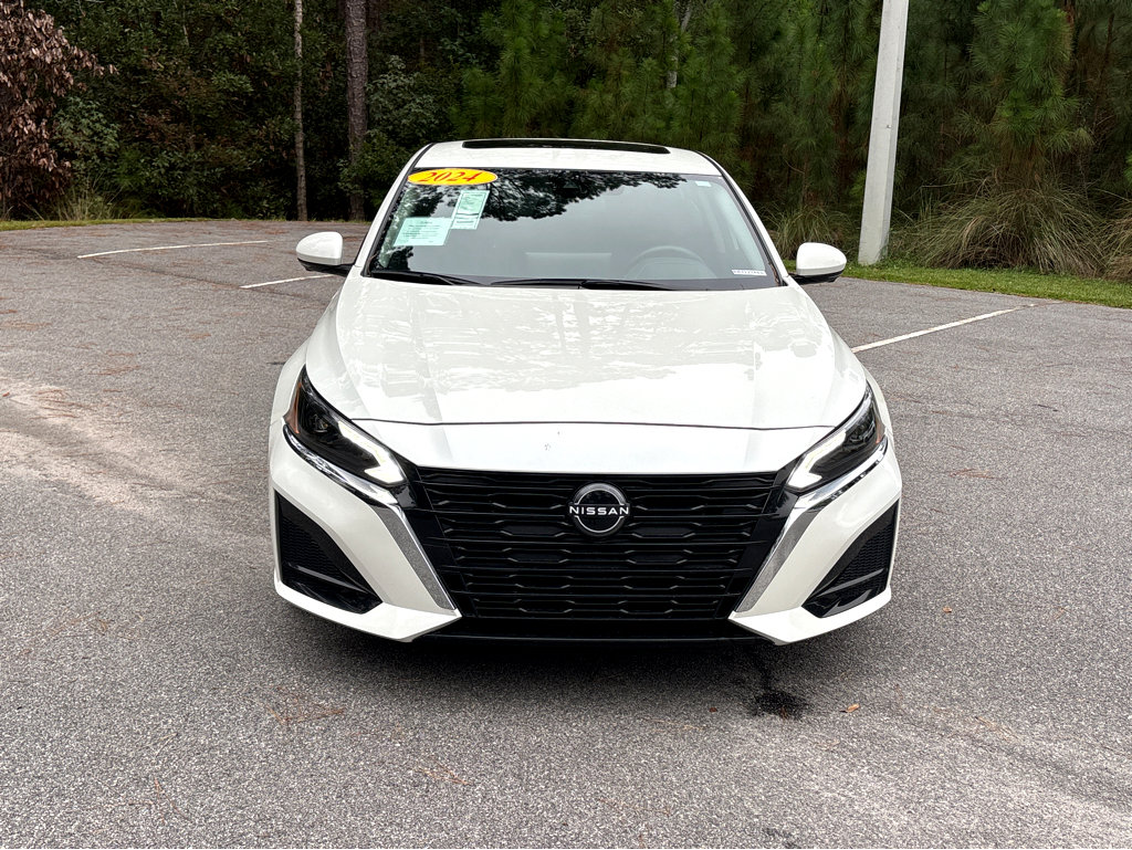 Used 2024 Nissan Altima 2.5 SL image 2