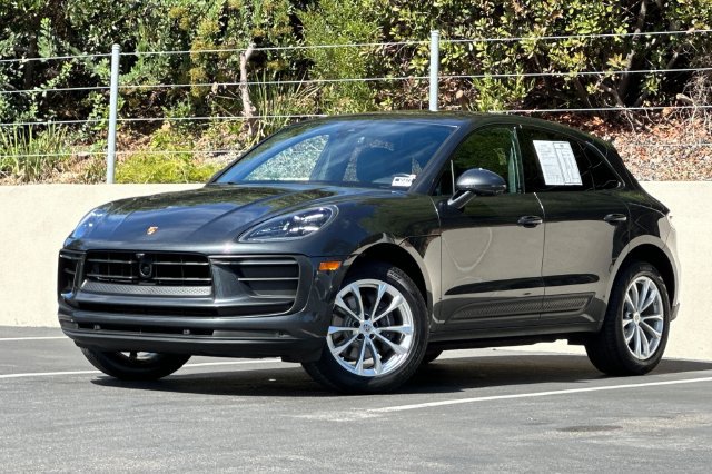 Used 2023 Porsche Macan
