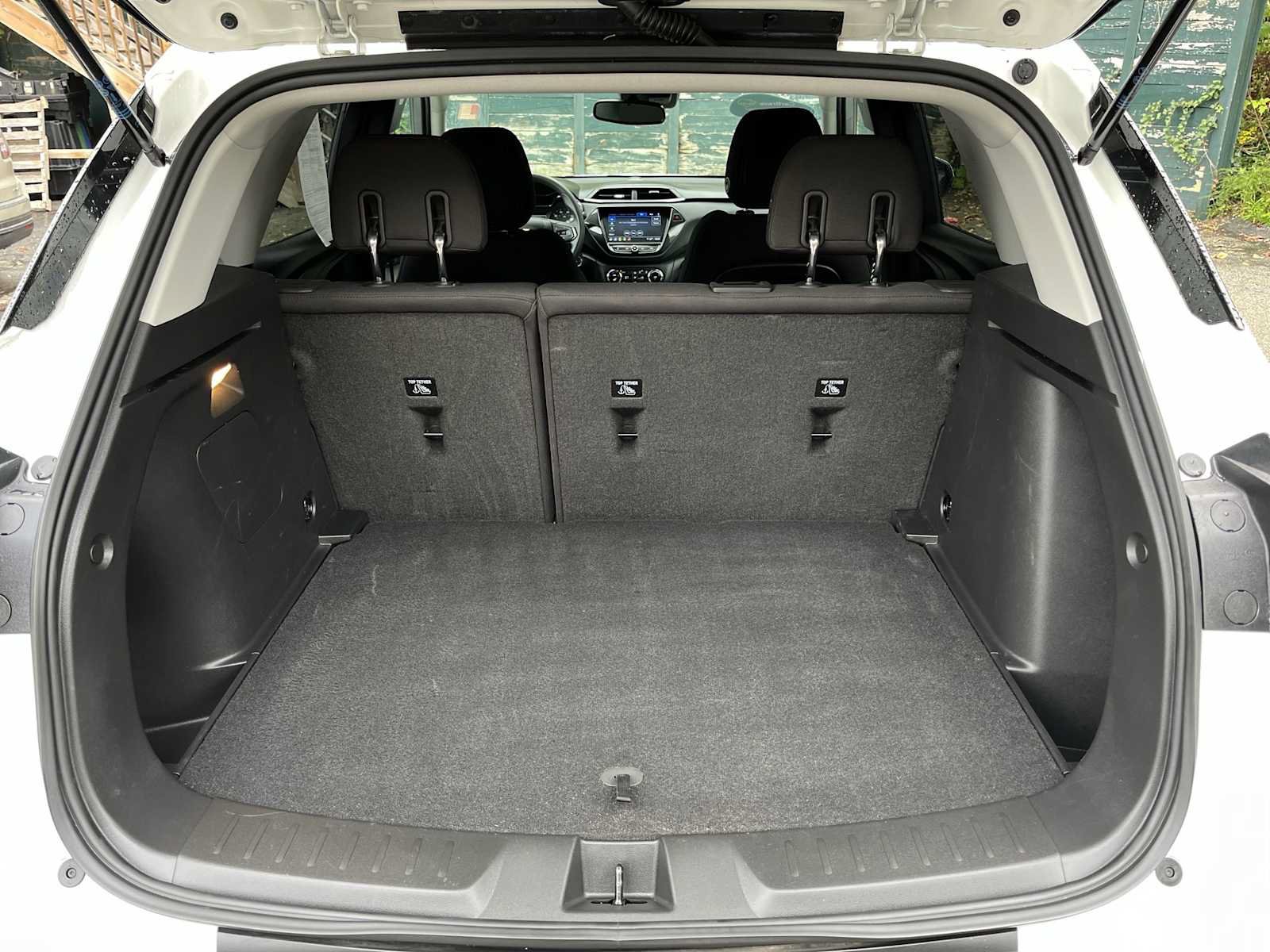 Certified 2023 Chevrolet TrailBlazer LT w/ Convenience Package FWD image 23
