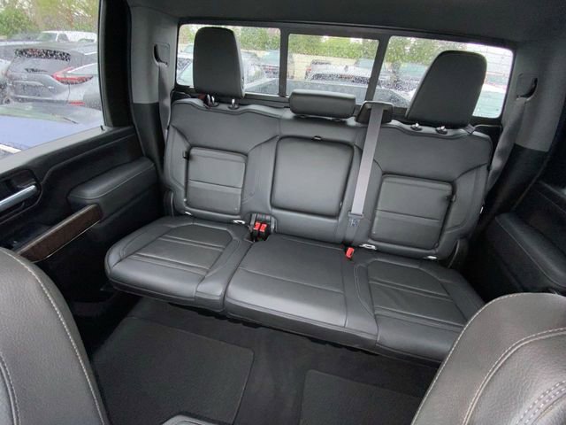 Used 2021 GMC Sierra 3500 Denali w/ Denali Ultimate Package AWD/4WD image 2