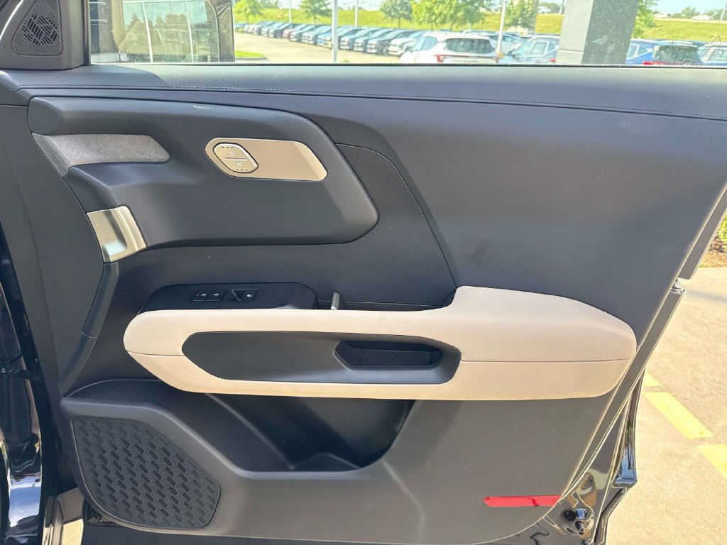New 2027 Kia Telluride EX FWD image 13