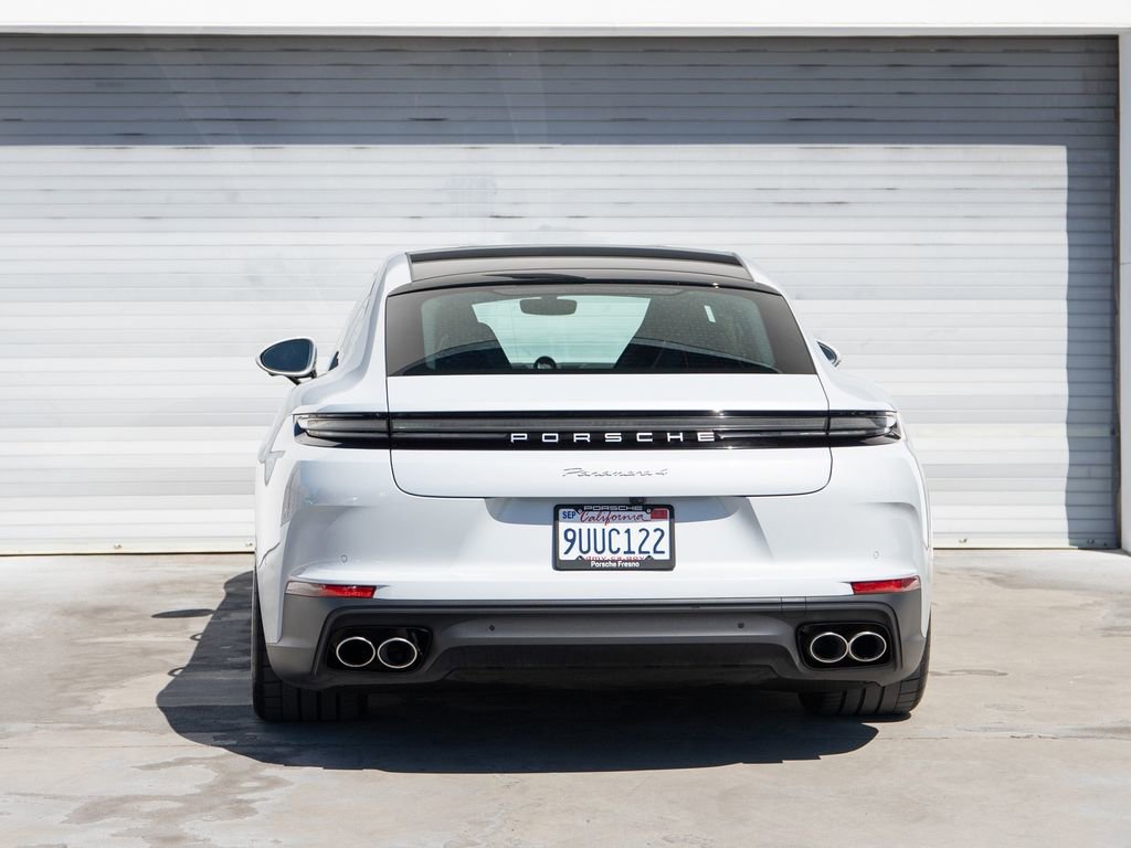 Certified 2025 Porsche Panamera 4 image 6